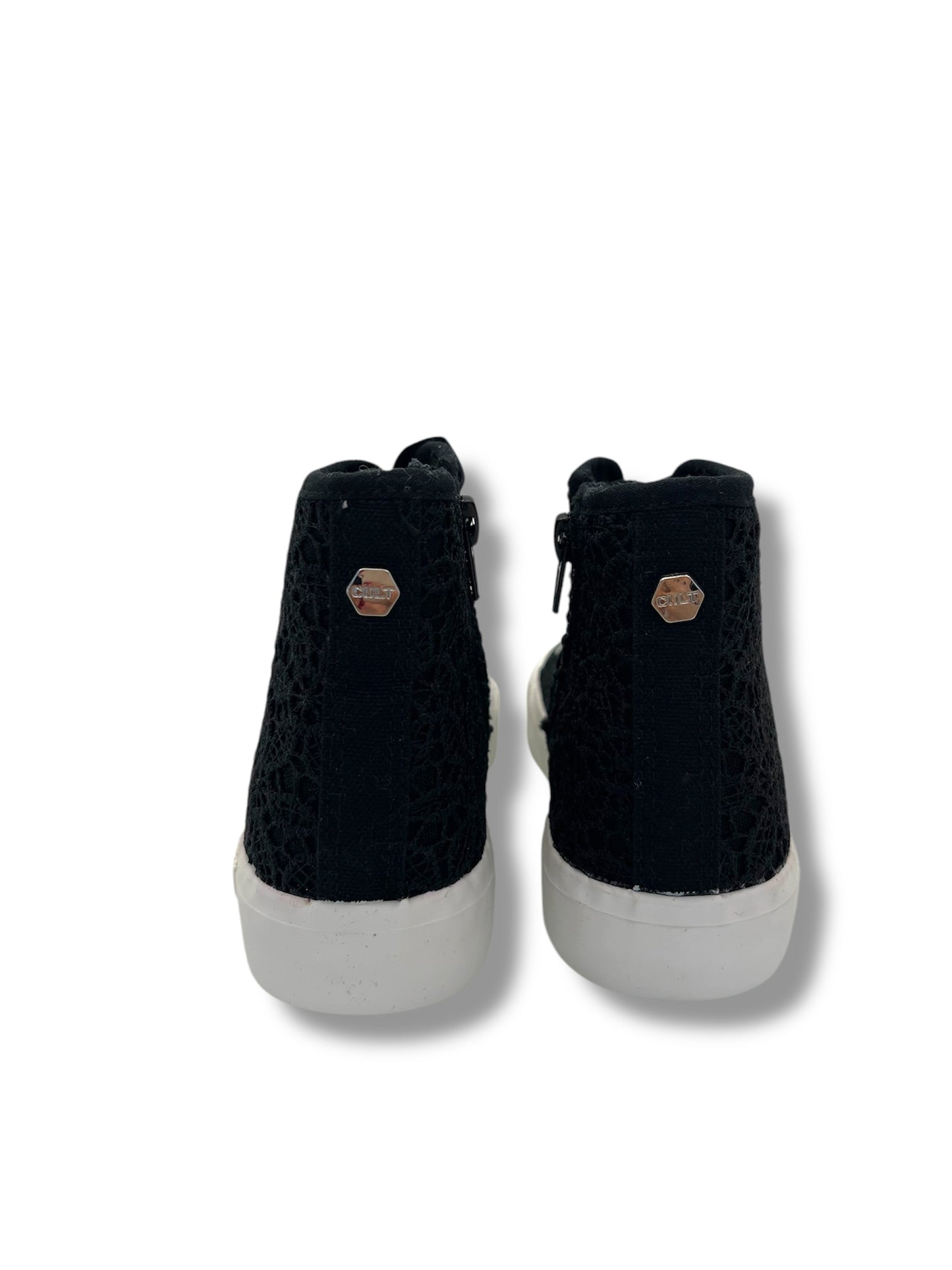 SNEAKERS CULT
