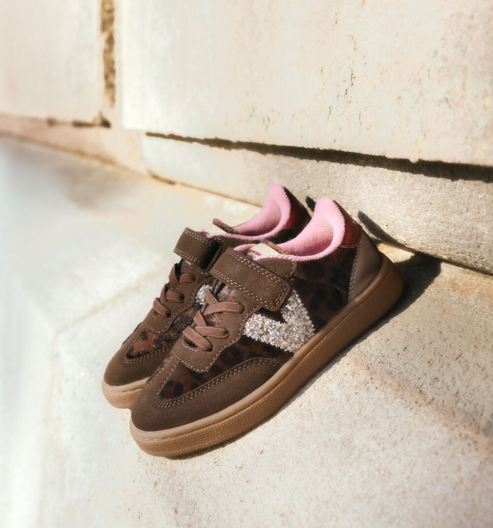 SNEAKER VICTORIA