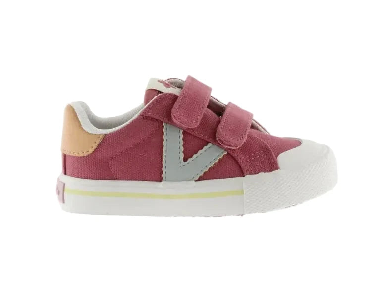 SNEAKER VICTORIA