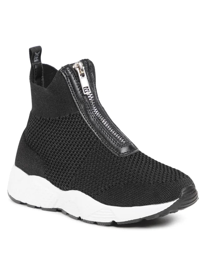 SNEAKER IN TESSUTO XTI