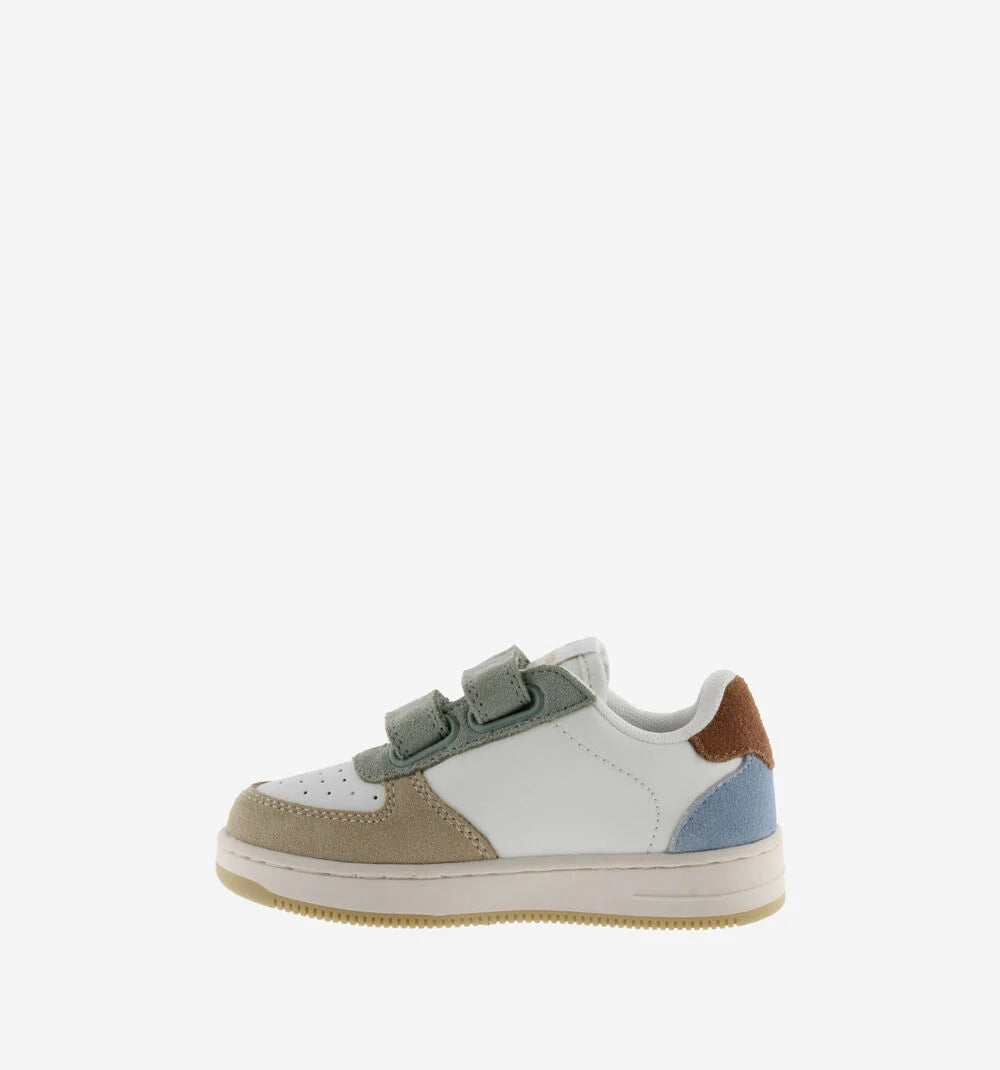 SNEAKER VICTORIA