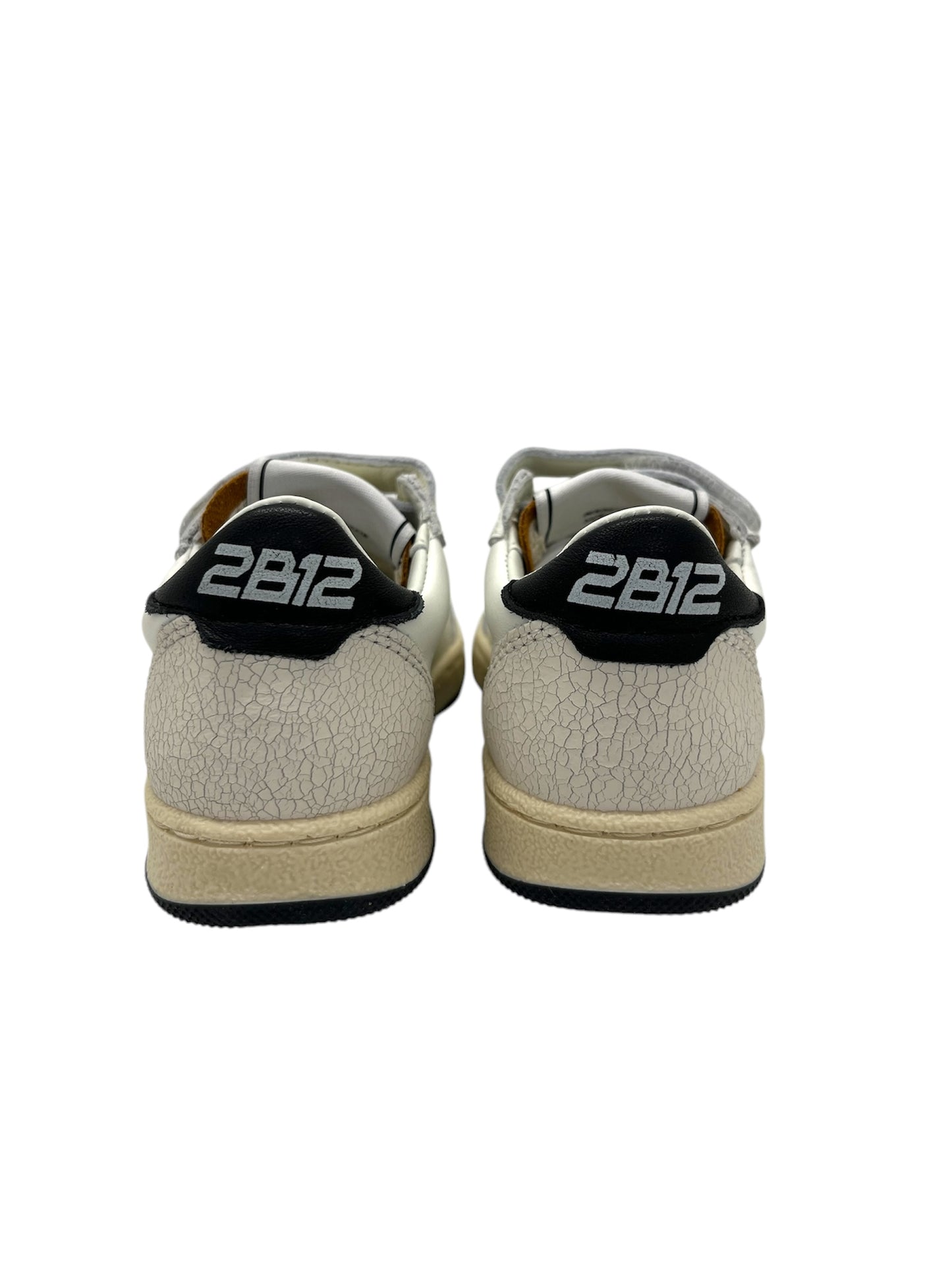 SNEAKERS 2B12
