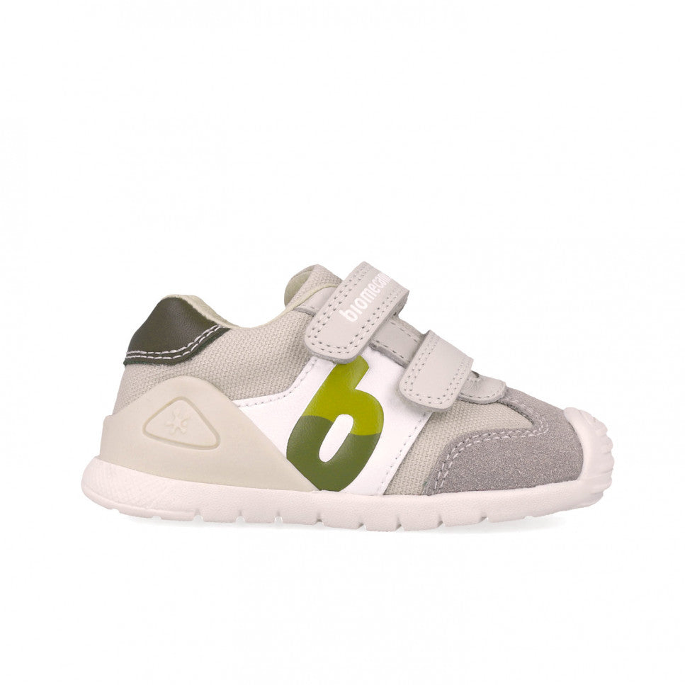 SNEAKER BIOMECANICS