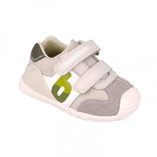 SNEAKER BIOMECANICS